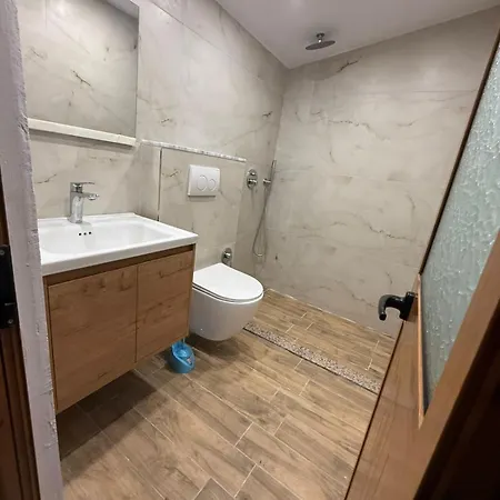 Modern Apartment With Kitchen Shkodër